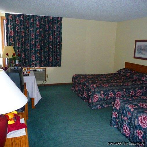Shawano Four Seasons Resort Ruang foto