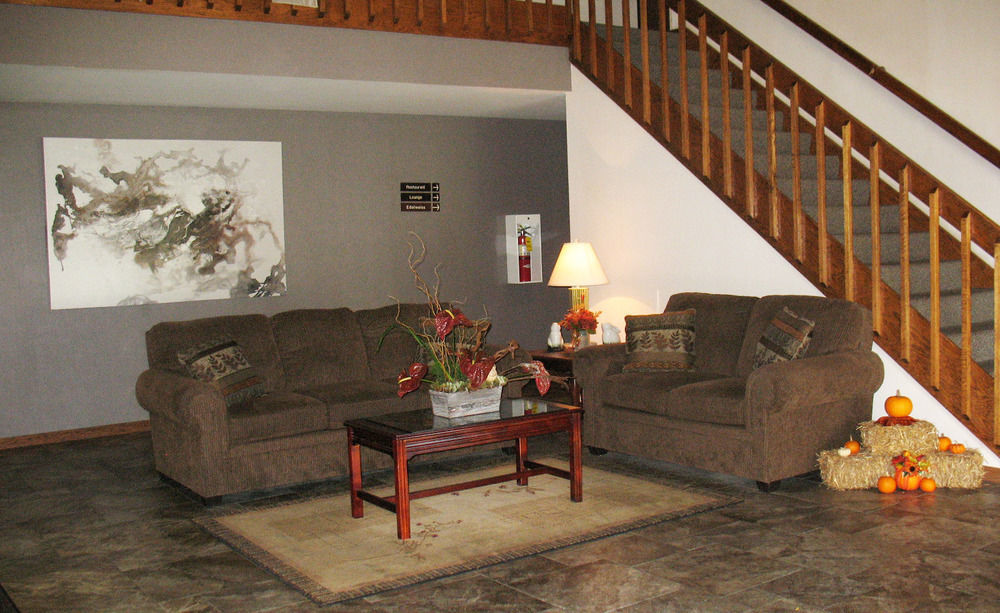 Shawano Four Seasons Resort Bagian luar foto