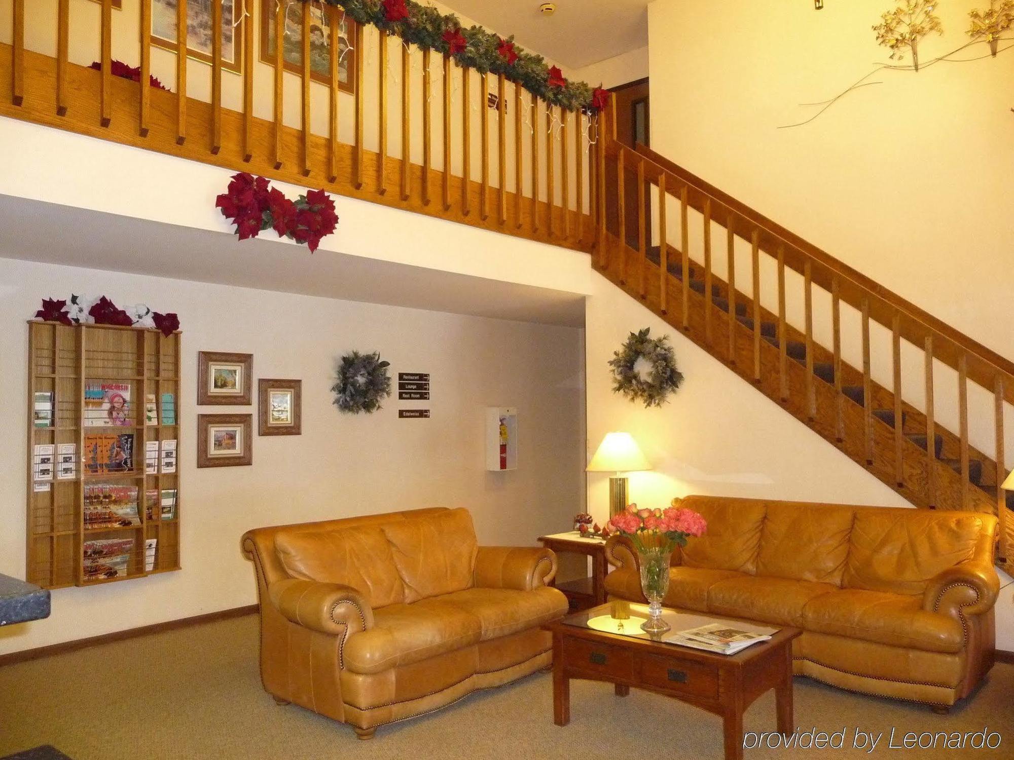 Shawano Four Seasons Resort Bagian luar foto